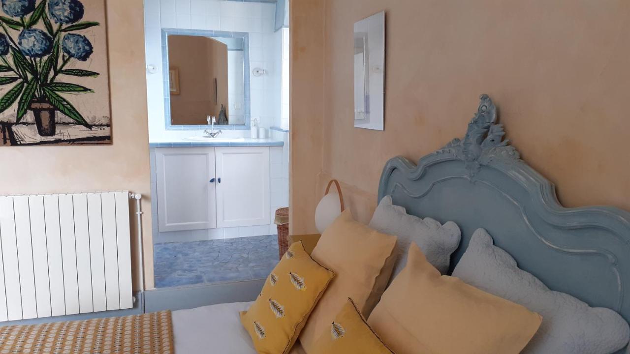 Propriete Le Monneton Bed & Breakfast Sainte-Christie Luaran gambar